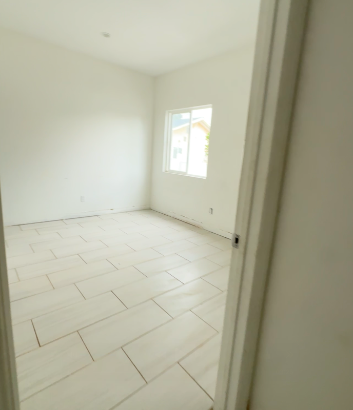 127 East 11th Street #ADU - Photo 4 of 5