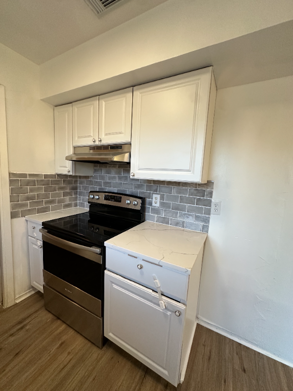 7206 Glen Haven Drive - Photo 5 of 15