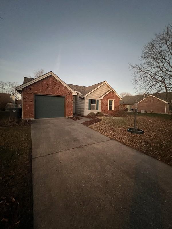 3906 Deer Trail - Photo 2 of 14