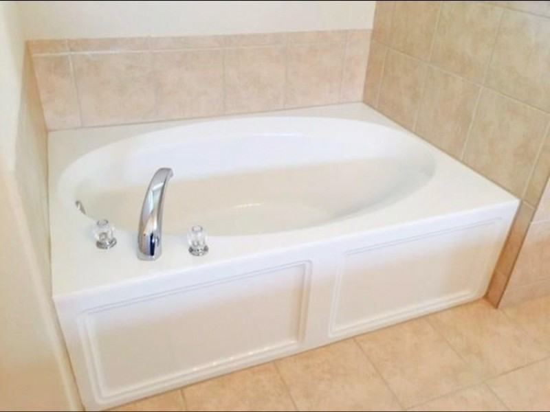 185 Hometown Parkway - Photo 3 of 5