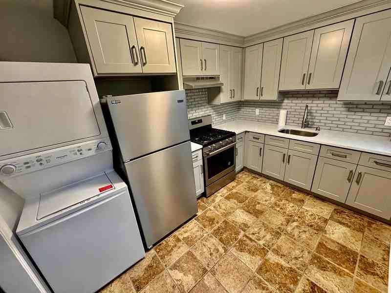 29 Lee Court - Photo 3 of 10