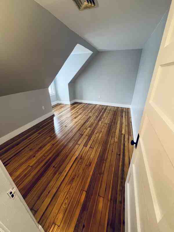 40 Hewitt Street #3 - Photo 6 of 13