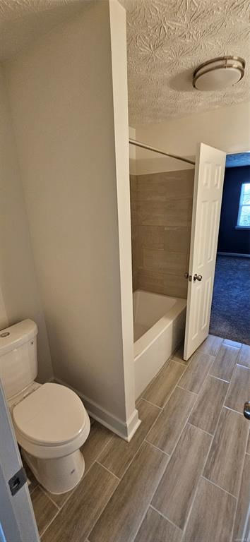 1505 Westminister Drive - Photo 4 of 19