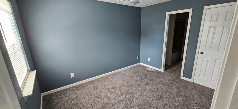 1505 Westminister Drive - Photo 6 of 19