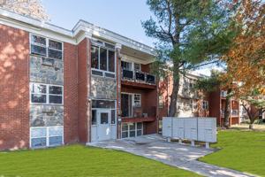 featured image of 363 Park Ave #EE