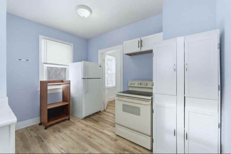 1629 Sherman Blvd - Photo 6 of 15