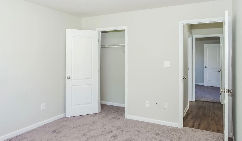 116 Wittington Lane Northwest - Photo 3 of 9