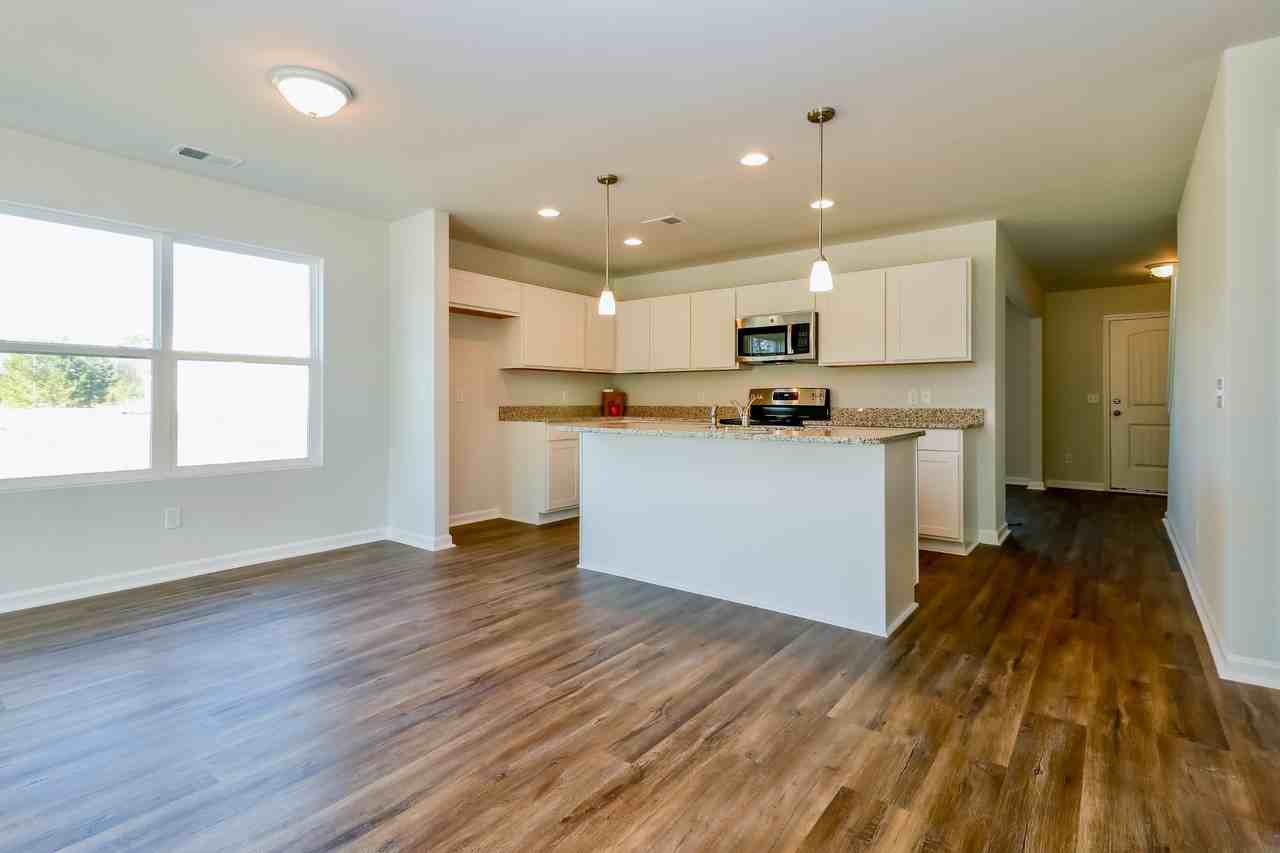 359 Tondee Way - Photo 5 of 21