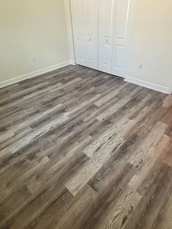 8010 Southwest Greenbank Circle - Photo 7 of 11