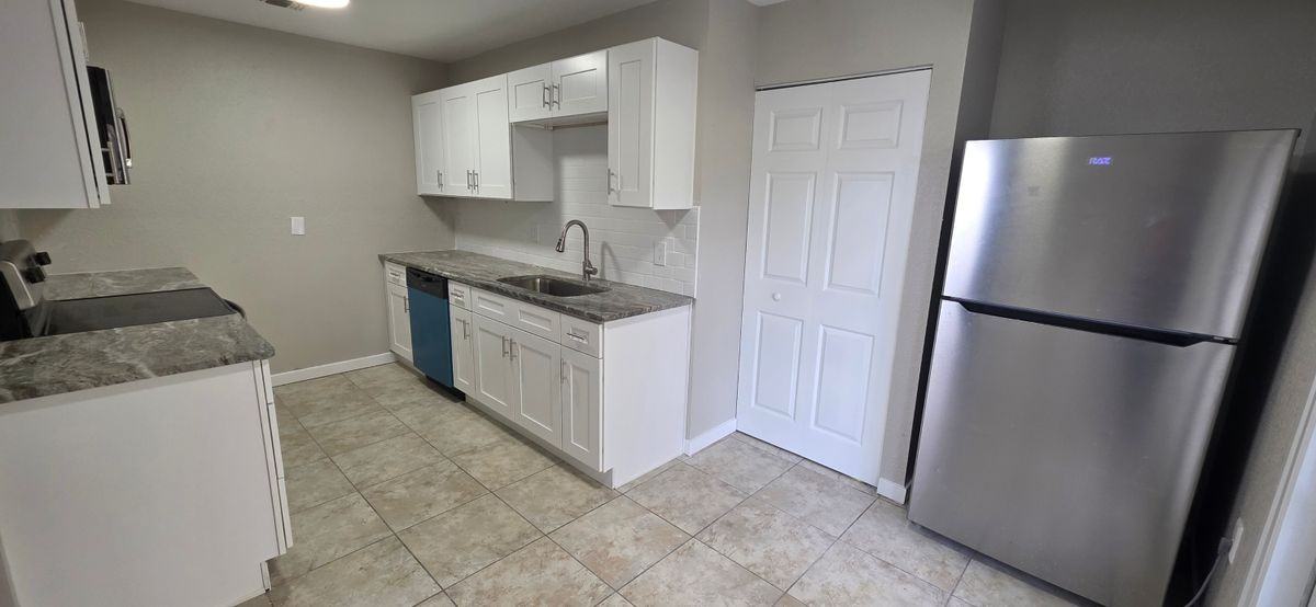 3924 Versailles Dr - Photo 2 of 11