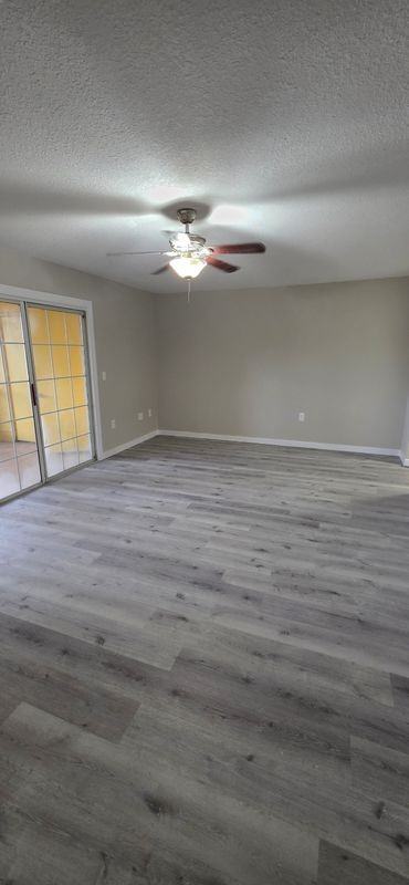 3924 Versailles Dr - Photo 7 of 11