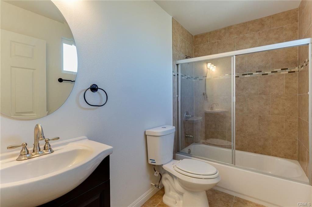 850 West 79th Street - Photo 3 of 7