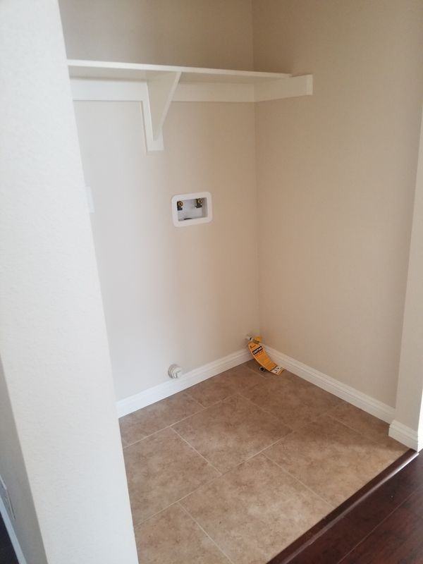 850 West 79th Street - Photo 4 of 7