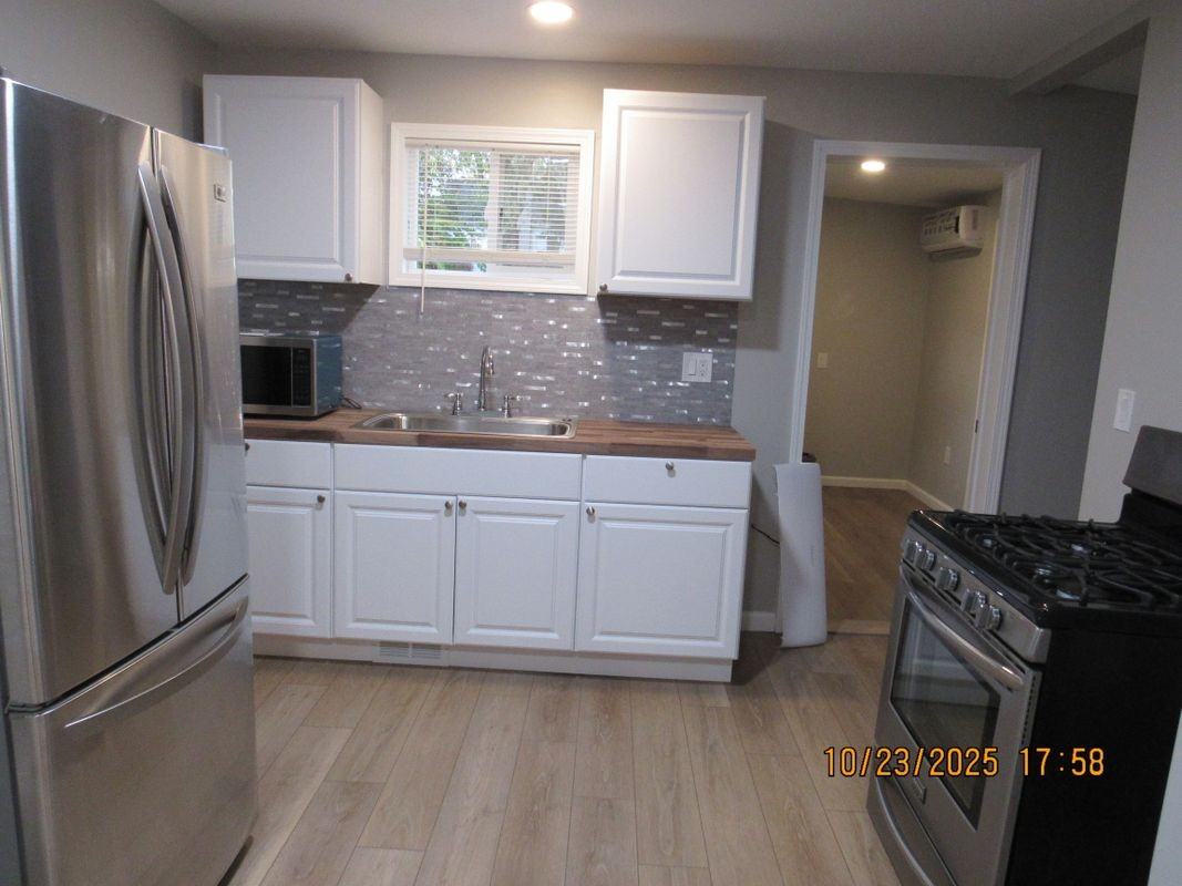 121 West Columbia Avenue - Photo 4 of 5