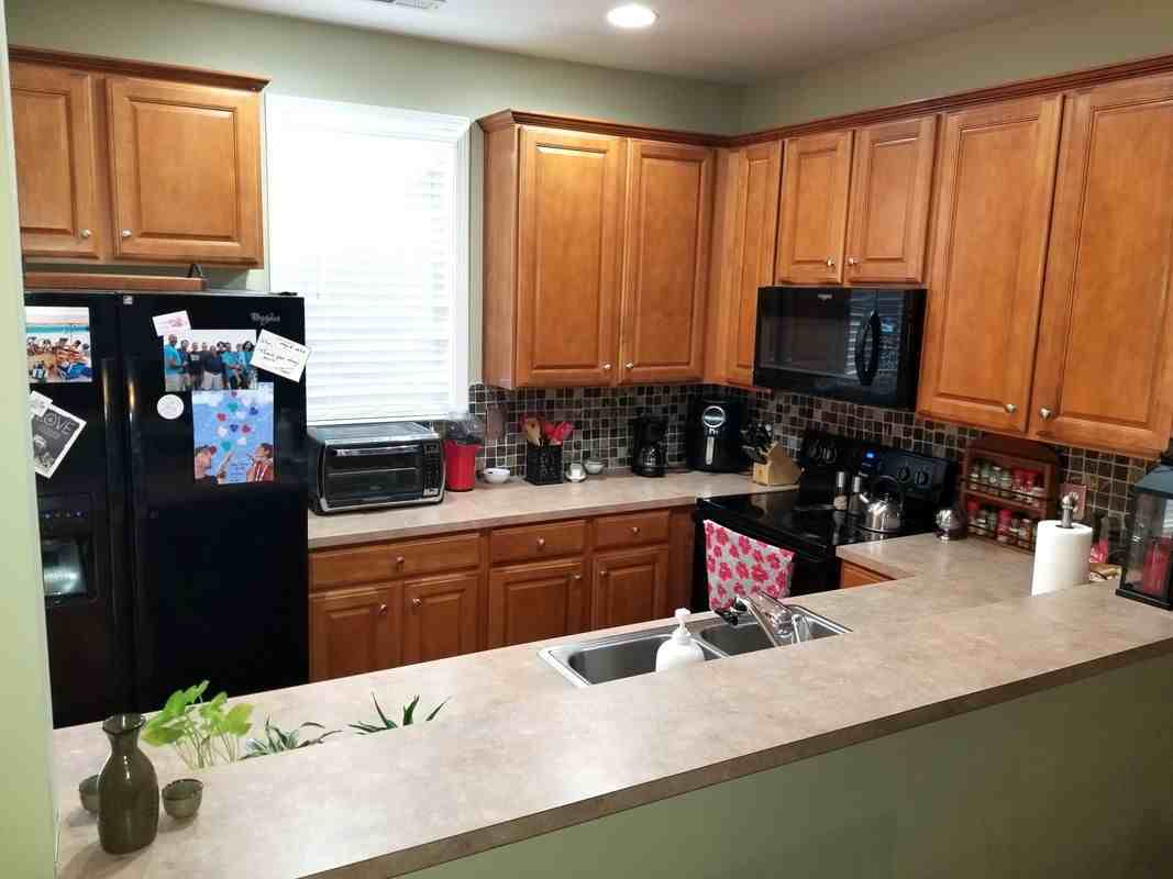 10338 Mcgoogan Lane - Photo 2 of 12