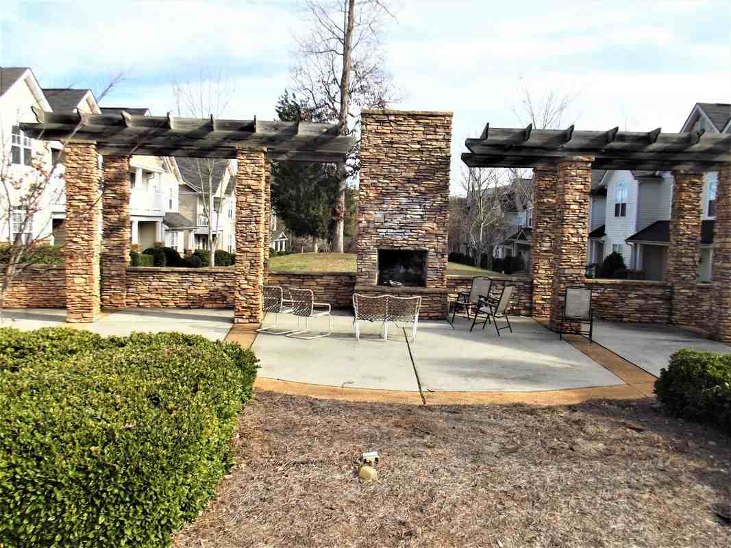 10338 Mcgoogan Lane - Photo 6 of 12