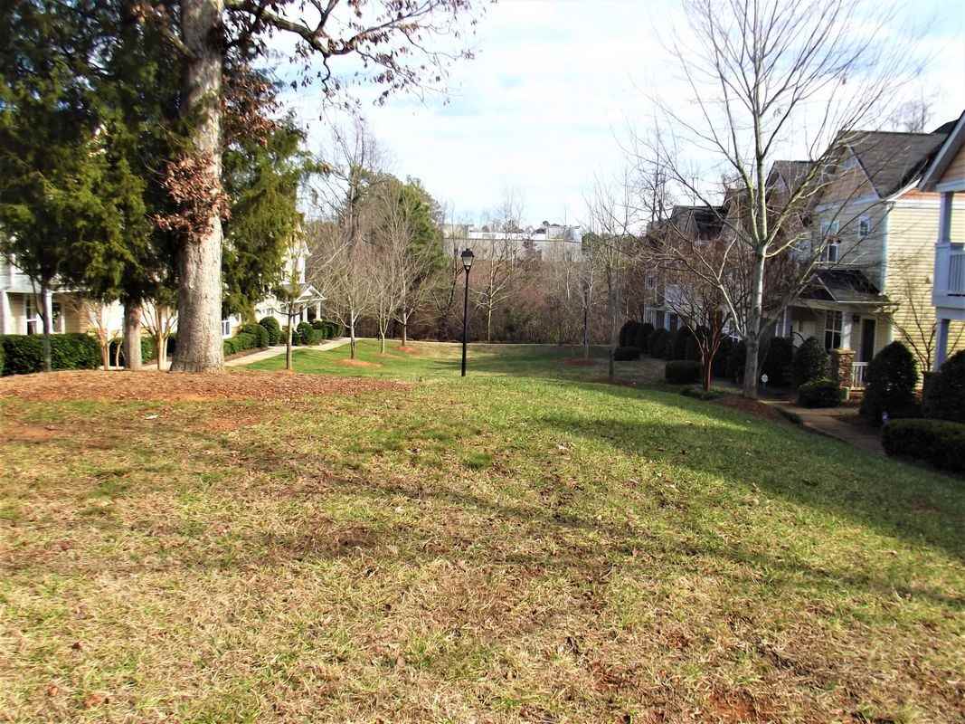 10338 Mcgoogan Lane - Photo 7 of 12