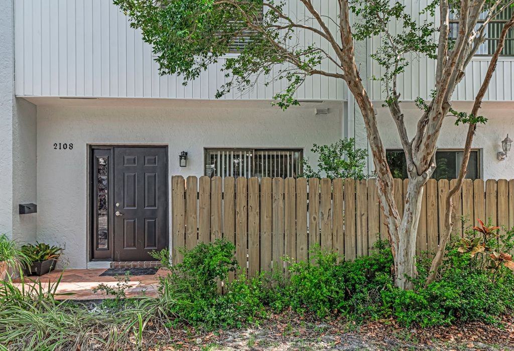 2108 Northeast 44th Street - Photo 2 of 48