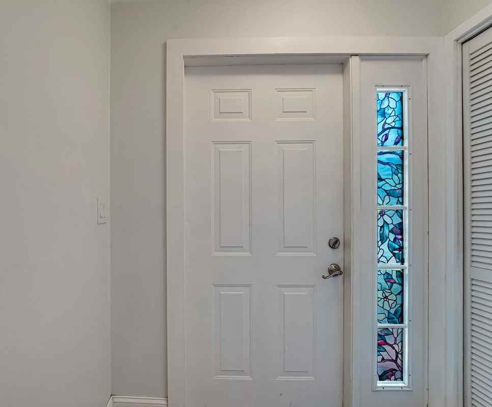 2108 Northeast 44th Street - Photo 6 of 48