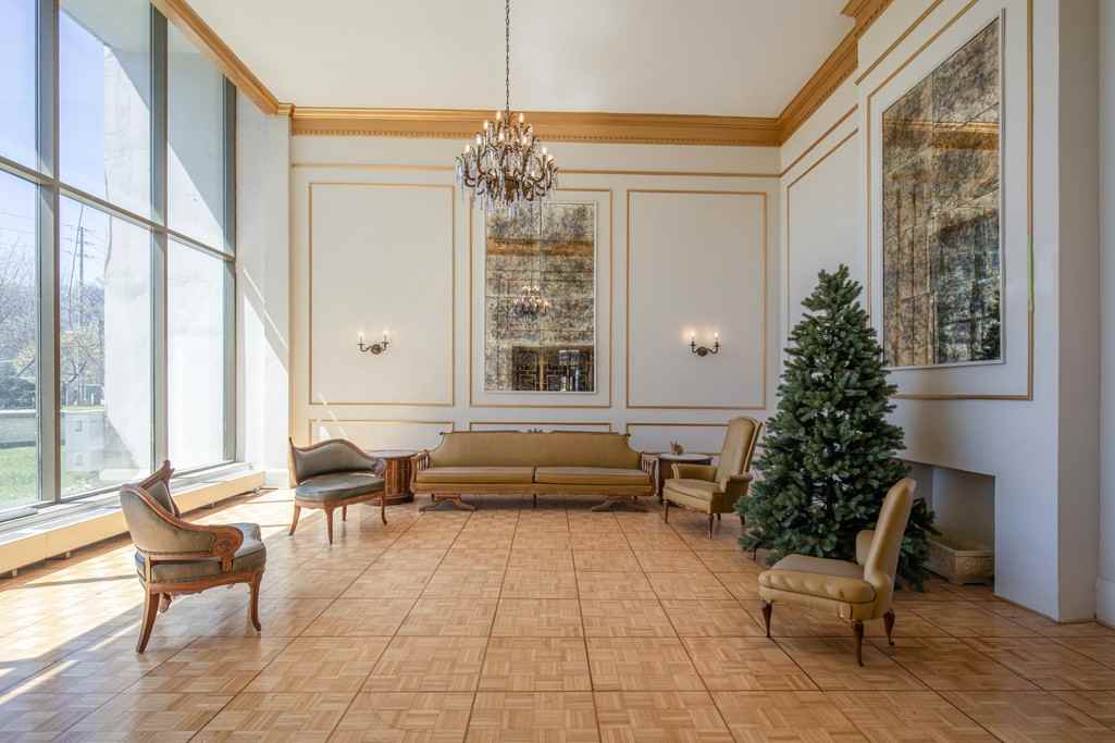 1501 Woodbine Avenue - Photo 6 of 29