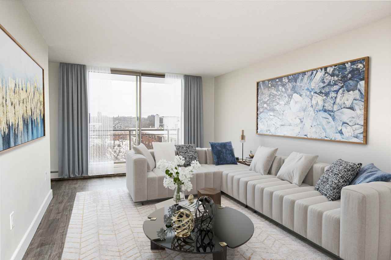 2737 Kipling Avenue - Photo 4 of 12