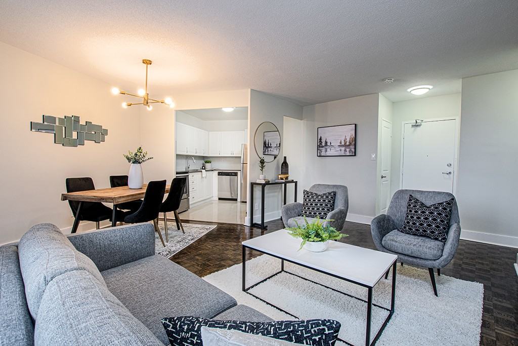 37 Johnson Street - Photo 4 of 10