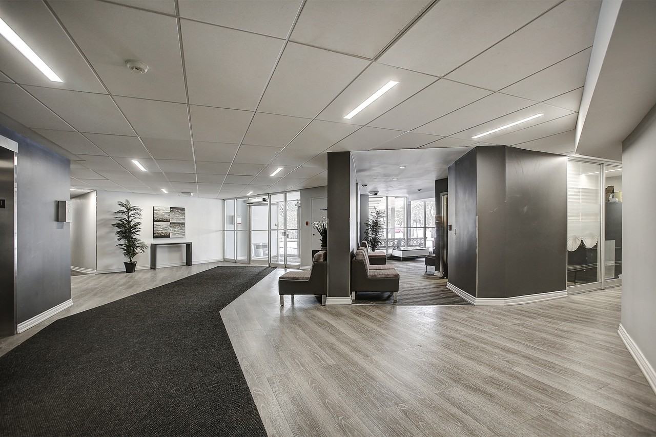 37 Johnson Street - Photo 7 of 10