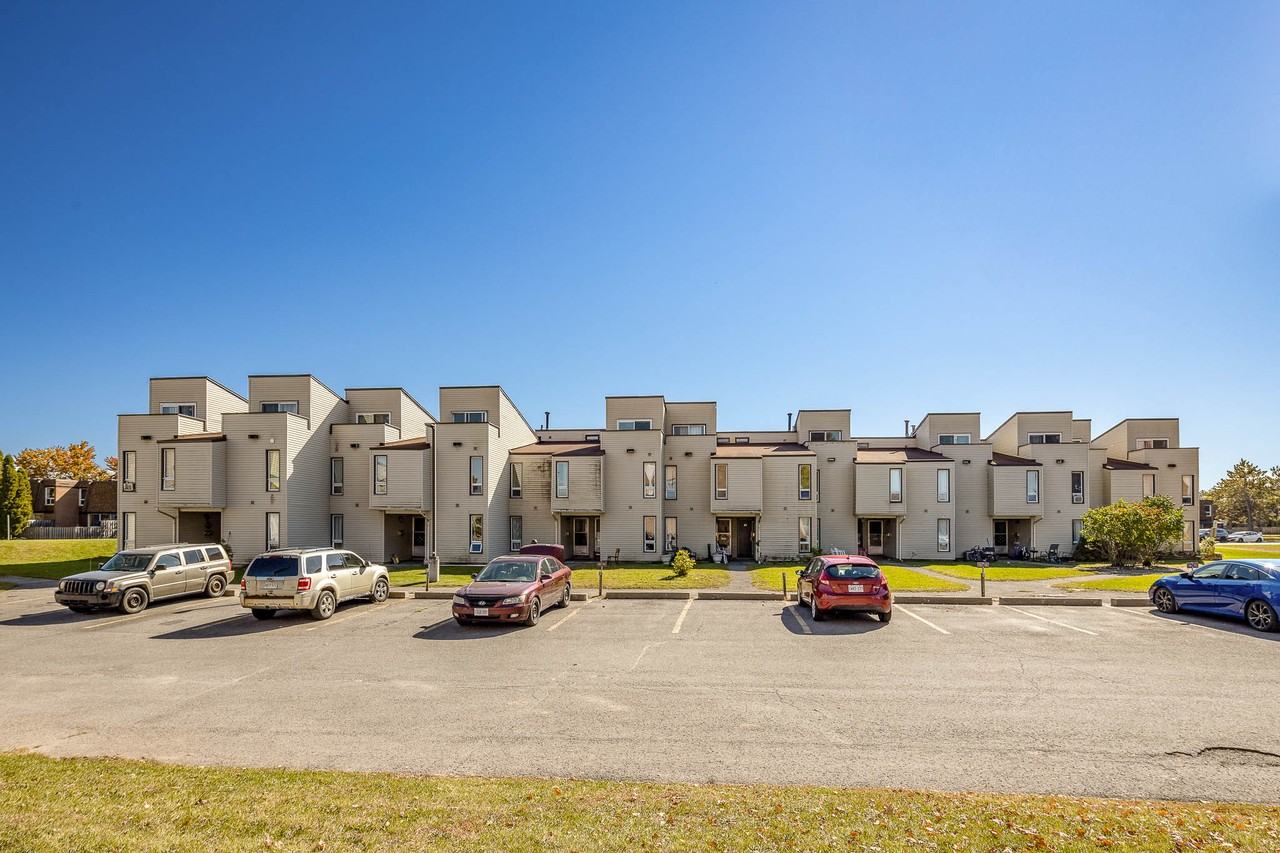 3528-3532, 3550 & 3590 Downpatrick Road - Photo 3 of 10