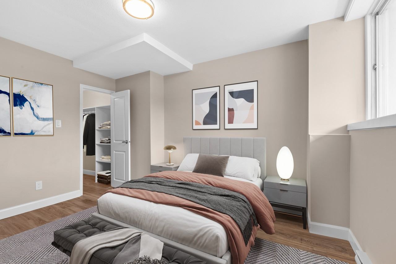 Parkway Towers - Photo 5 of 18