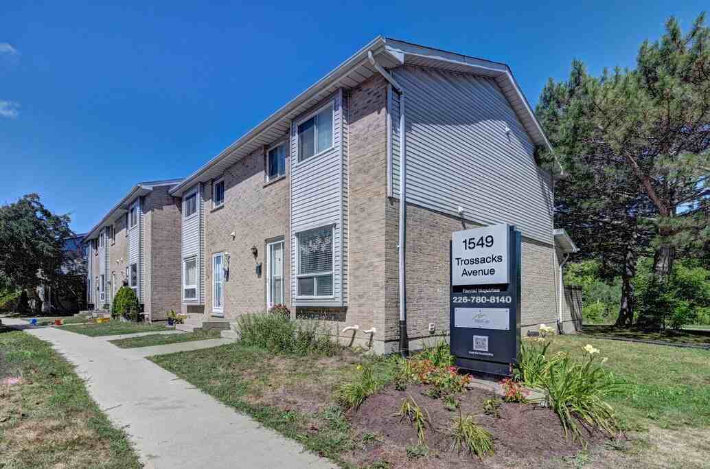 1550 - 1566 Trossacks Avenue - Photo 2 of 19