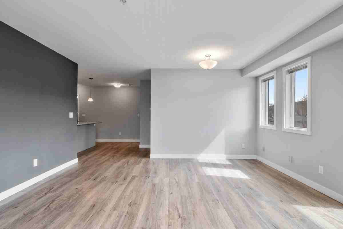 Summitview Heights Apartments - Photo 3 of 28