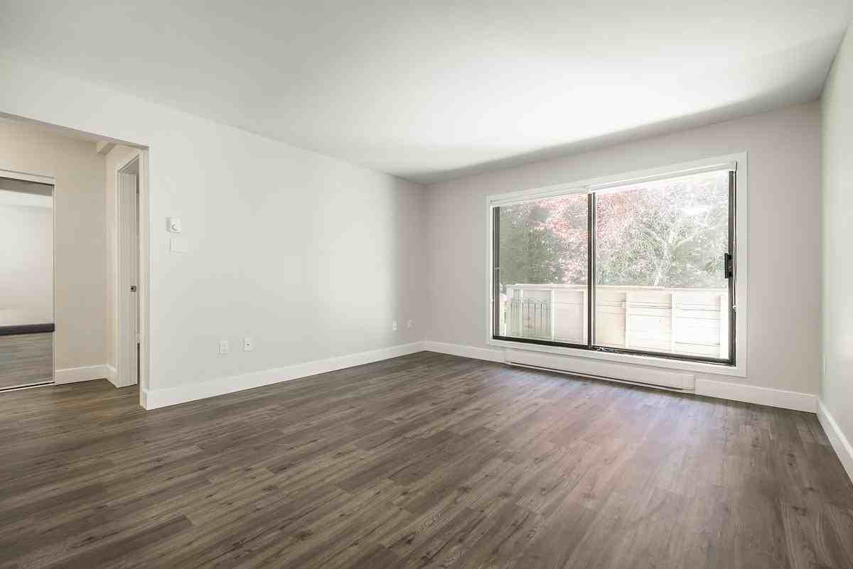 Brentwood Tower Apartments - Photo 3 of 20