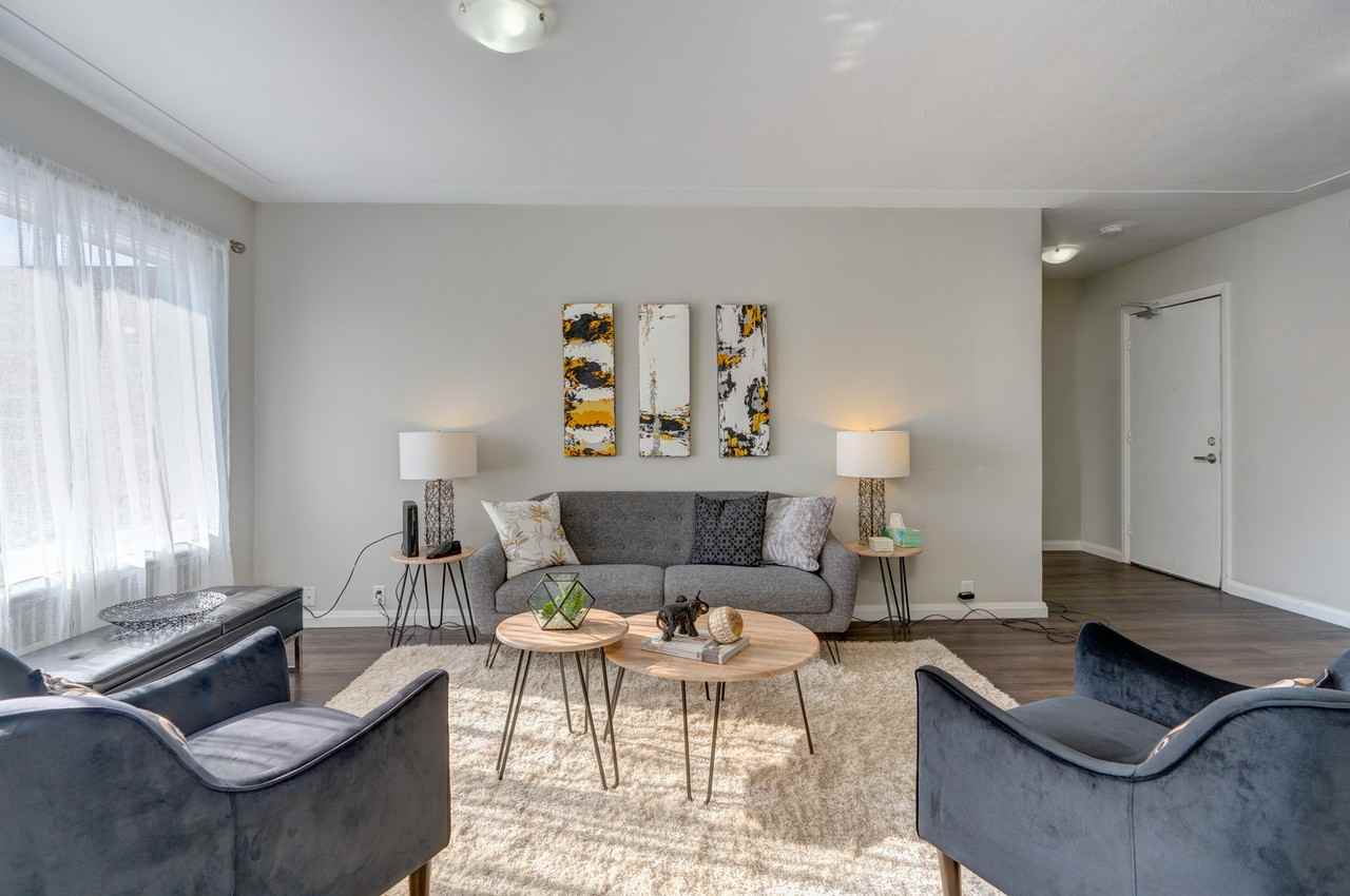 Bedford Court - Photo 4 of 16