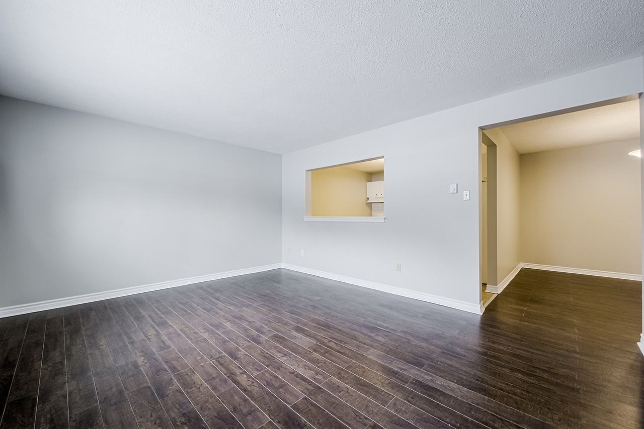 Maplewood Court - Photo 6 of 16