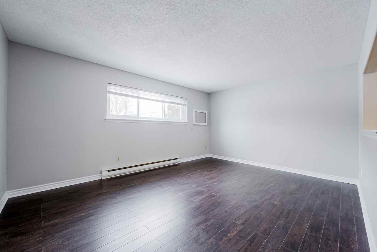 Maplewood Court - Photo 7 of 16