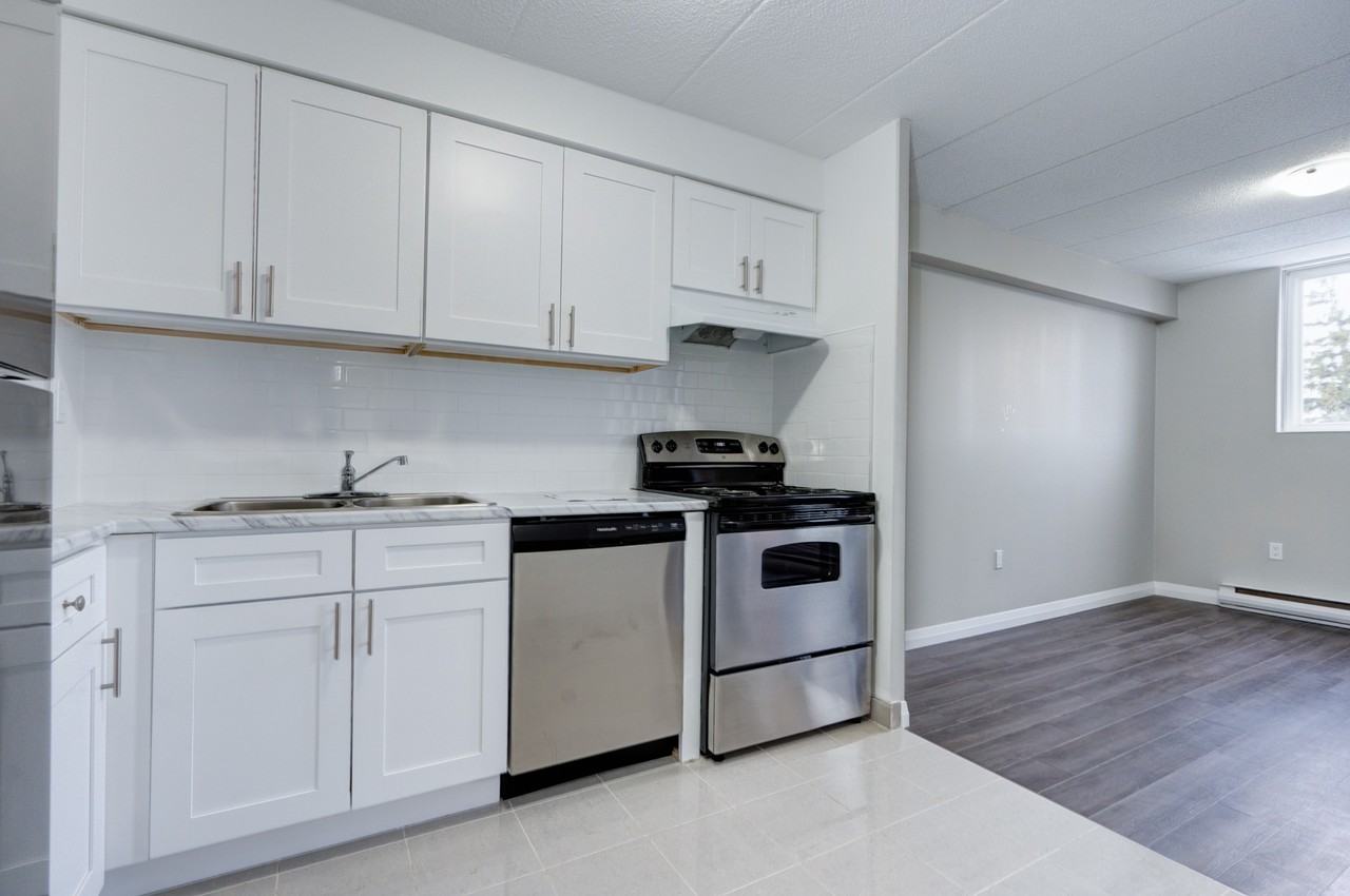 57 North Park Street - Photo 5 of 30