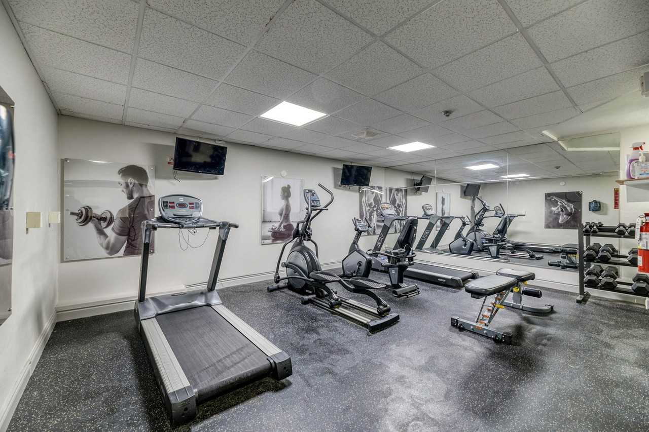 Nottingham Towers - Photo 5 of 9