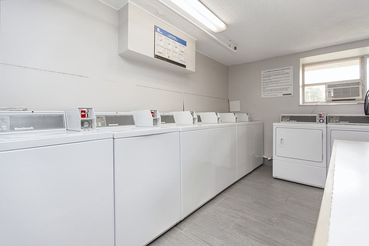 Green Park - Photo 7 of 8