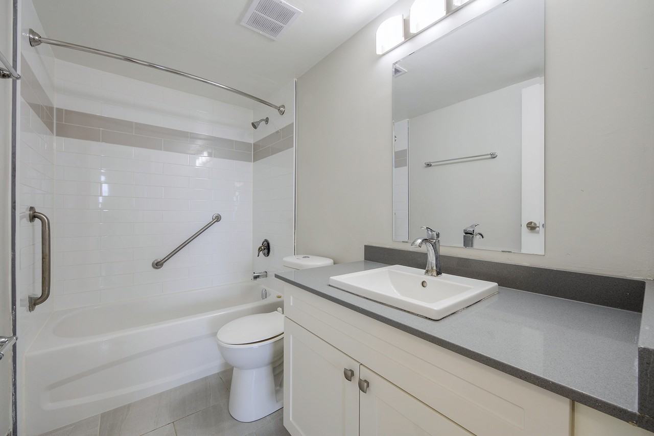 Queen Margaret I - Photo 5 of 15