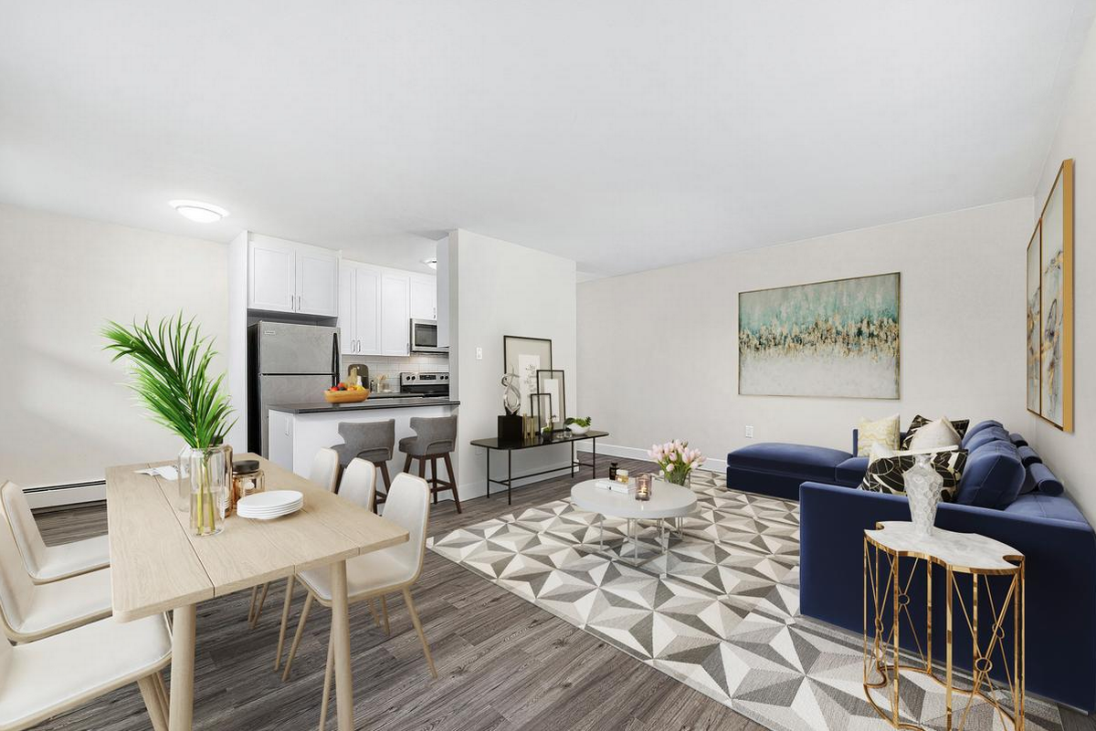 3388 Bathurst Street / 2 Khedive Avenue - Photo 2 of 6