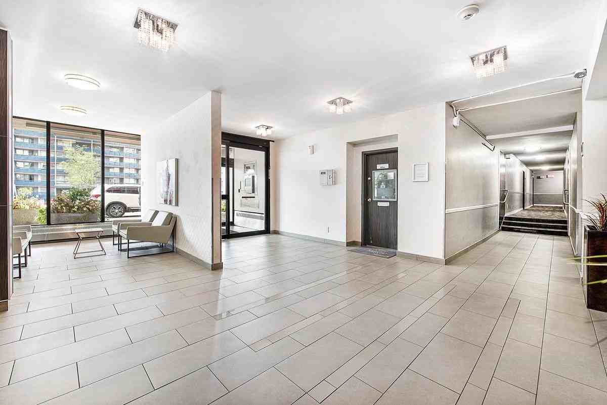 15 Eva Rd - Photo 3 of 16