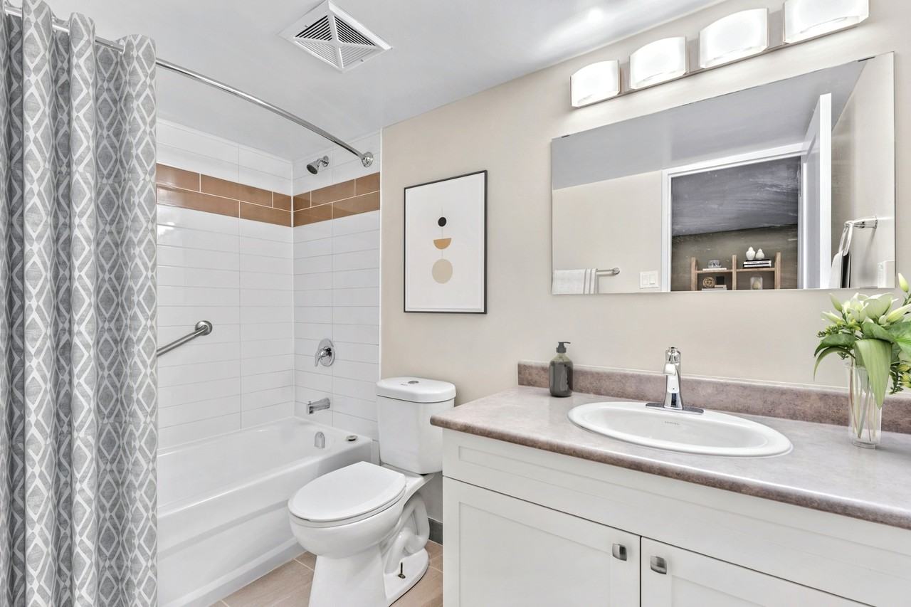 Highland Park Apartments I/II - Photo 7 of 13