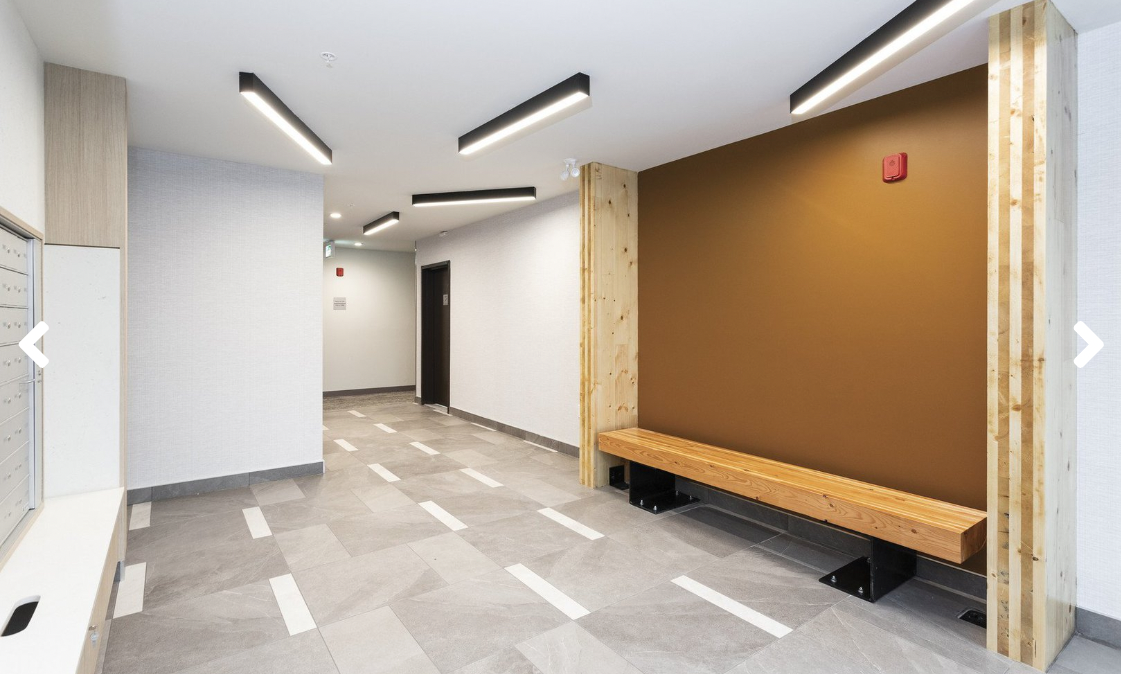 717 Como Lake Avenue - Photo 4 of 46