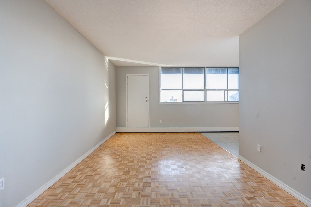 222 Nonquon Road - Photo 6 of 24