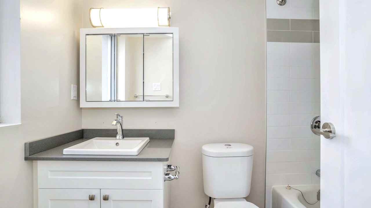 The Gartshore - Photo 4 of 12