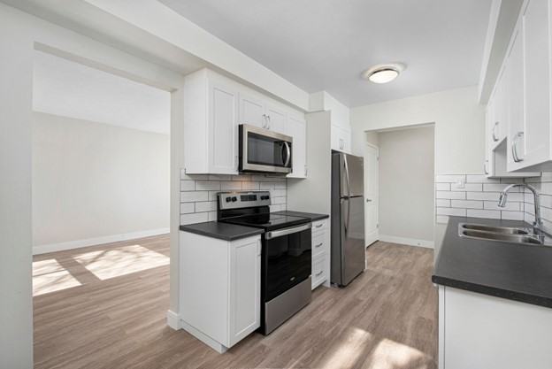 100 Rideau Street - Photo 2 of 18