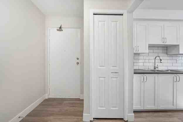 100 Rideau Street - Photo 7 of 18