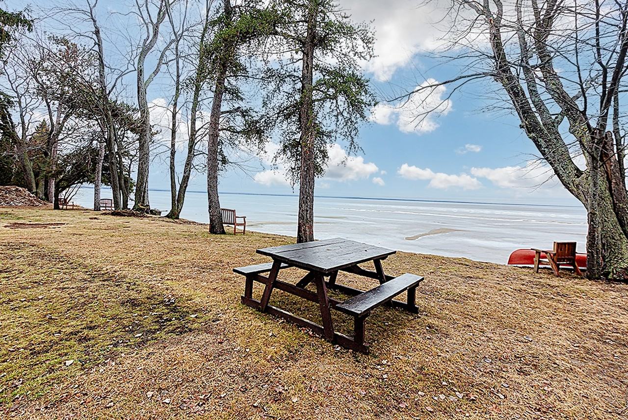 Lancelot Apartments - Photo 2 of 24