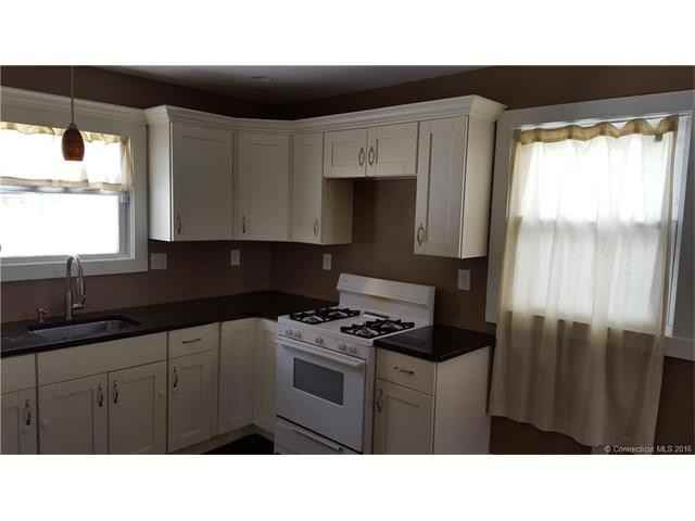 48 Palmieri Ave - Photo 3 of 9