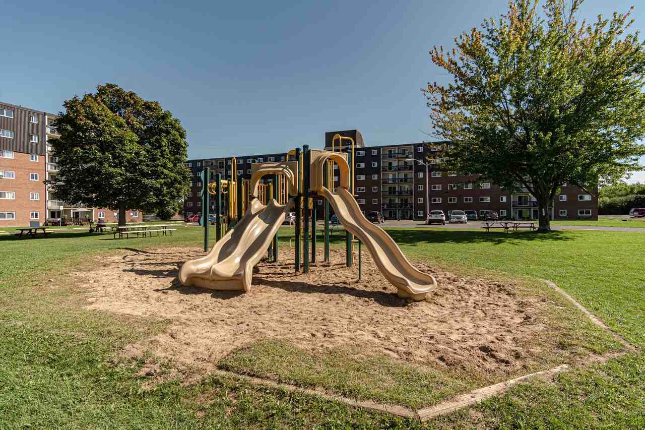 Village Towers Apartments - Photo 5 of 23